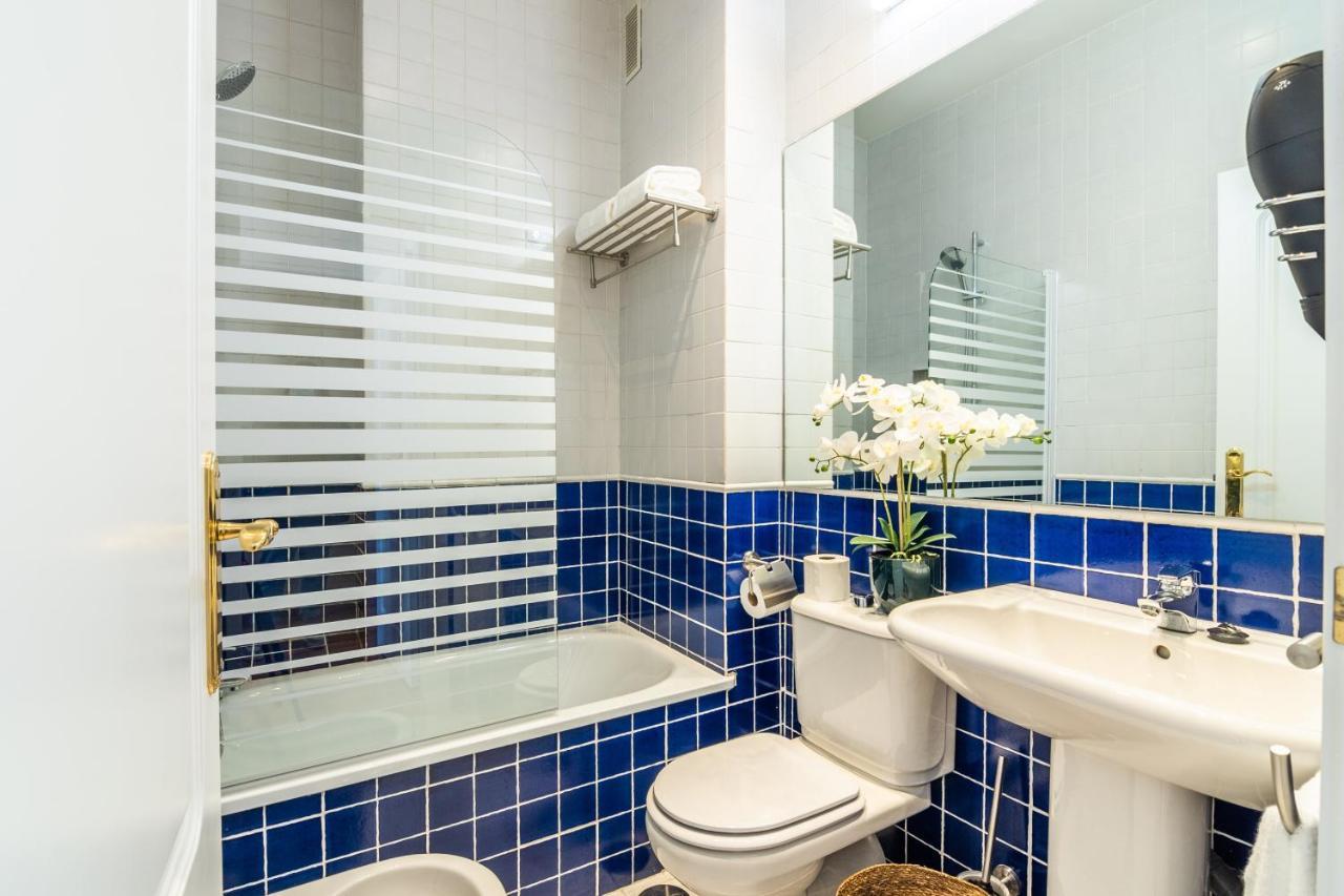 Tuguest Isabel La Catolica Apartment Гранада Екстер'єр фото