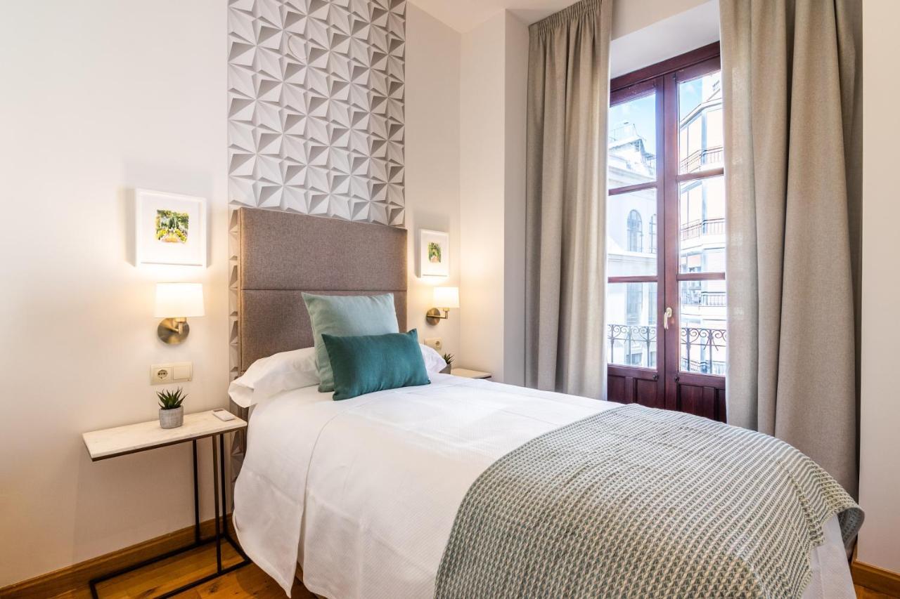 Tuguest Isabel La Catolica Apartment Гранада Екстер'єр фото