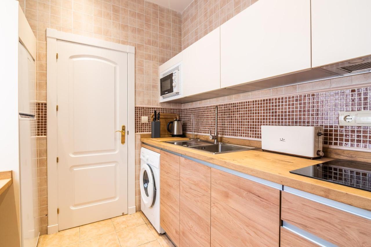 Tuguest Isabel La Catolica Apartment Гранада Екстер'єр фото